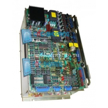 Сервопривод FANUC Model 12 Spindle drive unit A06B-6044-H212 Сервопривод FANUC Model 12 Spindle drive unit A06B-6044-H212
